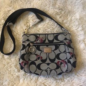 Authentic Coach Poppy Crossbody Heart Purse